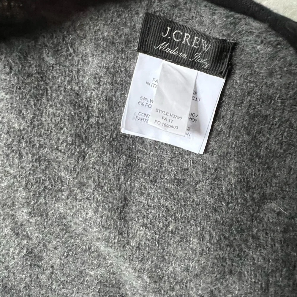 J. Crew Black Plaid Cape o/s - Picture 4 of 4